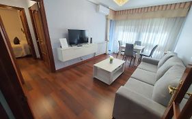 Apartamento Turistico Menendez Pelayo -Vigo